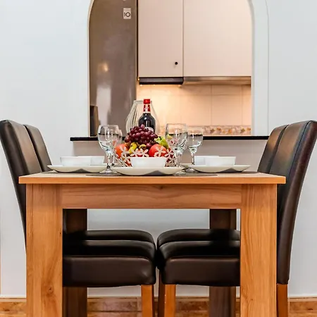 La Plaza Appartement *