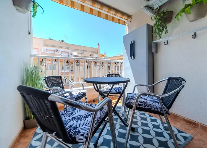 La Plaza * Τορεβιέχα