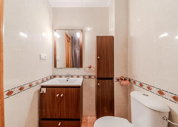 La Plaza * Τορεβιέχα